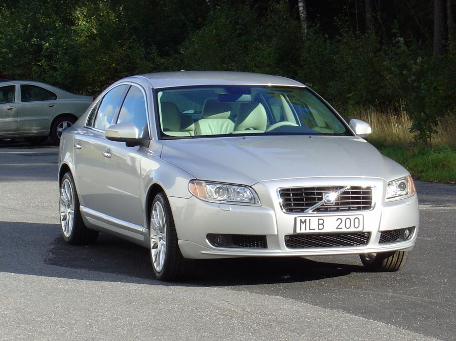  Volvo S80 2006 года  (фото 30 из 160)